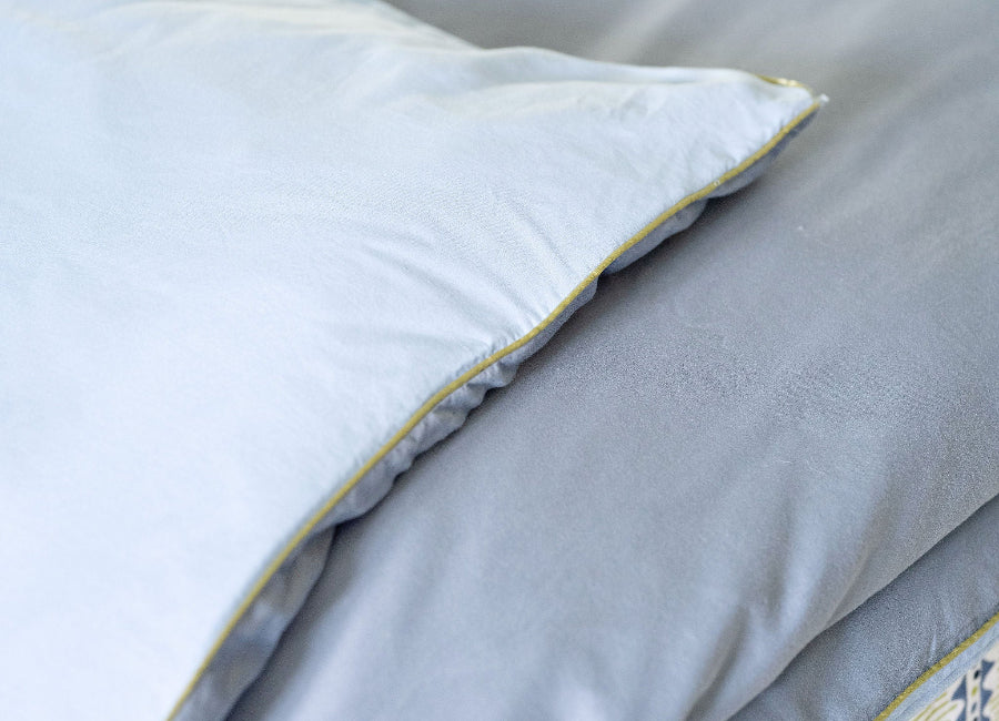 The Signature Zipper Duvet System - The Triple